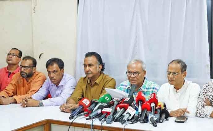 সংসদ নির্বাচনে কাউকেই সবুজ সংকেত দেওয়া হয়নি, বললেন রিজভী