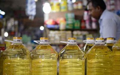 ভোজ্যতেলের দাম লিটারে ১ টাকা বাড়ানোর সিদ্ধান্ত, আপত্তি ব্যবসায়ীদের