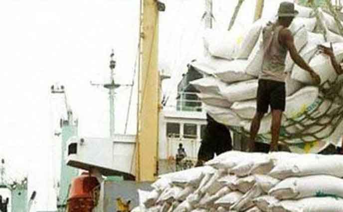 আরও দুই লাখ টন সার কিনছে সরকার