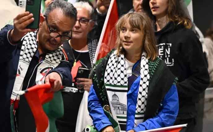 ইসরায়েলে গ্রেটা থুনবার্গসহ ফ্লোটিলা কর্মীদের ভয়াবহ নির্যাতন