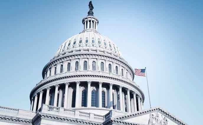 ৪০ দিনের অচলাবস্থা কাটল ডেমোক্র্যাট ও রিপাবলিকানের সমঝোতায়