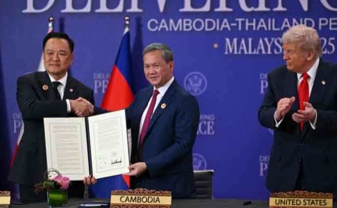 ডোনাল্ড ট্রাম্পের মধ্যস্থতায় হওয়া শান্তি চুক্তি স্থগিত করল থাইল্যান্ড