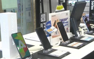 কমছে মোবাইল ফোন আমদানির শুল্কহার