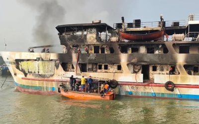 সেন্টমার্টিনগামী জাহাজে অগ্নিকাণ্ডে কর্মচারীর মৃত্যু