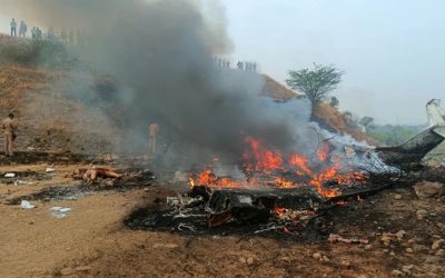 অবতরণের মুহূর্তে উড়োজাহাজ বিধ্বস্ত, মহারাষ্ট্রের উপমুখ্যমন্ত্রীসহ নিহত ৪