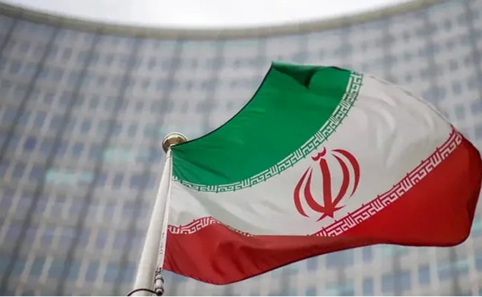 এবার যেকোনো হামলাকে ‘সর্বাত্মক যুদ্ধ’ গণ্য করবে ইরান