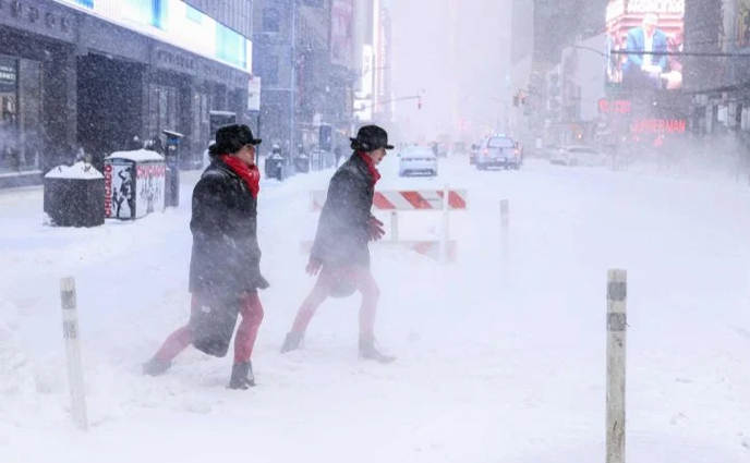তীব্র শীতকালীন ঝড়ের কবলে যুক্তরাষ্ট্র, ১০ জন নিহত