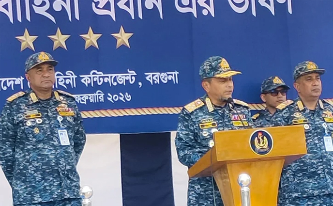 দেশ এবং জাতি সশস্ত্র বাহিনীর দিকে তাকিয়ে আছে: নৌবাহিনী প্রধান