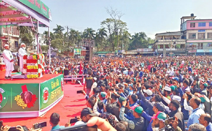 নিজের দল সামলাতে পারে না তারা কীভাবে দেশ চালাবে