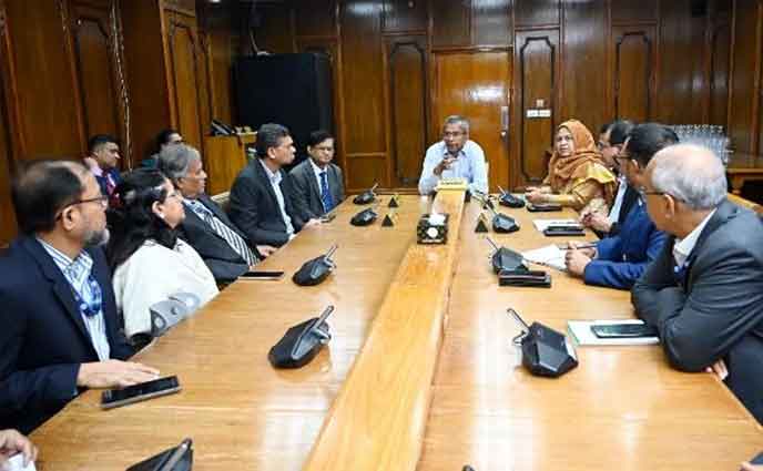 রাজনৈতিক পটপরিবর্তনে বন্ধ কারখানা চালুর উদ্যোগে সহযোগিতা করা হবে