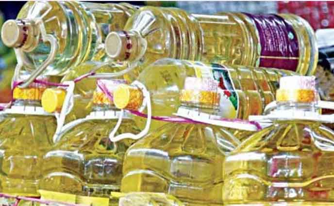 যুদ্ধের অজুহাতে সয়াবিন তেলের দামও বেড়েছে