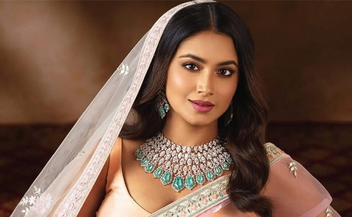 মেকআপের চাপ থেকে কেন বেরিয়ে আসতে চান ফারিণ