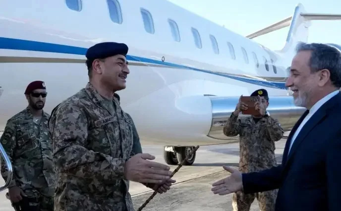 পাকিস্তানের সঙ্গে বৈঠকের পর পরবর্তী দফার আলোচনা নিয়ে সিদ্ধান্ত: ইরানের রাষ্ট্রীয় গণমাধ্যম