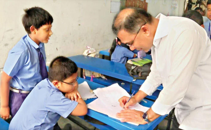 রাজনৈতিক নয়, ইশতেহারের প্রতিশ্রুতি জনগণের সঙ্গে চুক্তি