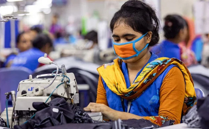 সাভার-আশুলিয়ায় জ্বালানি সংকট ও লোডশেডিংয়ে পোশাক শিল্পে উৎপাদন বিপর্যয়