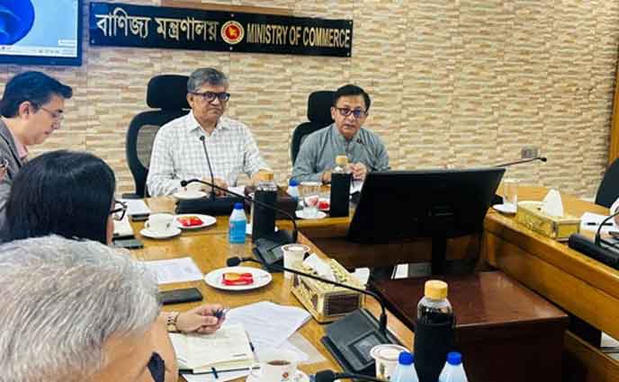 বিনিয়োগ বাধা কমাতে অস্থায়ী লাইসেন্স দেওয়ার কথা জানালেন বাণিজ্যমন্ত্রী